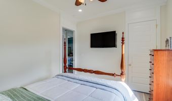 6180 S Beach Blvd, Bay St. Louis, MS 39520
