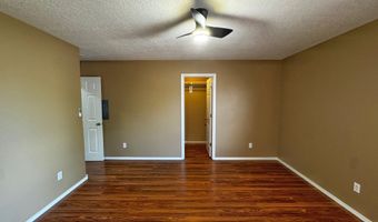 923 TELSTAR Loop NW, Albuquerque, NM 87121