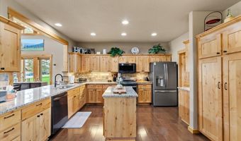 50 Bellflower Ct, Blanchard, ID 83804