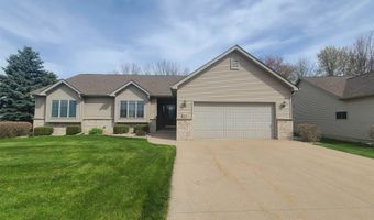 69 PENBROOK Cir, Appleton, WI 54913