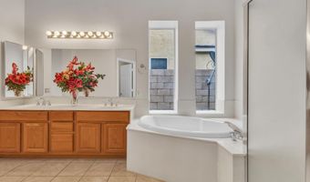 790 W CHERRYWOOD Dr, Chandler, AZ 85248
