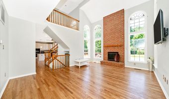 4406 HUNTCHASE Dr, Bowie, MD 20720