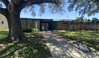 1007 E 6th St, Alice, TX 78332