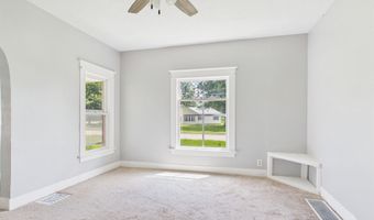 209 S 10Th St, Albia, IA 52531