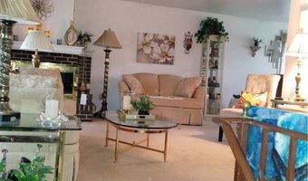 58 Dalewood Dr, Amherst, NY 14228