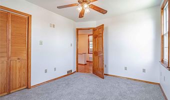 4165 E Texas Rd, Allentown, PA 18103