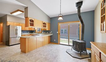 38 A N Woodard Ave, Absarokee, MT 59001
