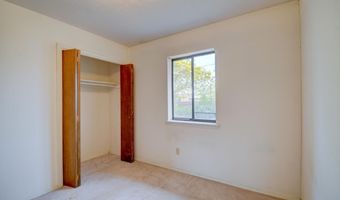 823 La Luz Dr, Belen, NM 87002