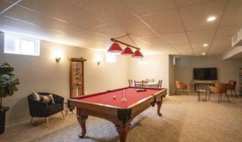 99 Elizabeth St, Agawam, MA 01030