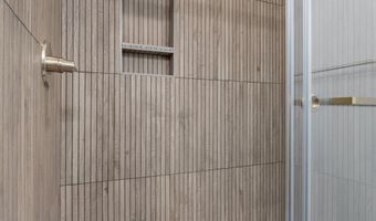 1240 Lighthouse Ln, Brookings, OR 97415