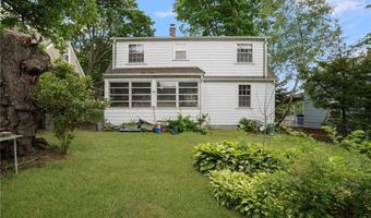 39 Greenfield Ave, North Providence, RI 02911