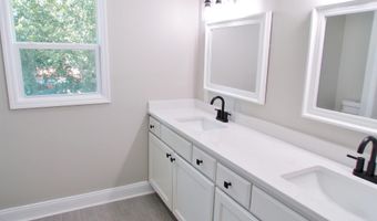 7 CHRISTOPHER Way, Anniston, AL 36207