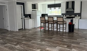 7518 BUCK HEAD Rd, Baxley, GA 31513
