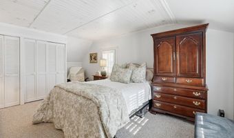 26 Westbrook Rd, Worcester, MA 01602