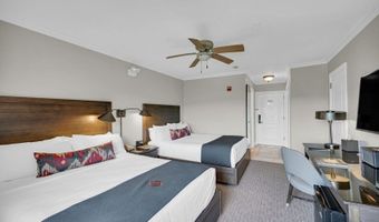 2 Chamonix Dr 332, Alloway, NJ 07462