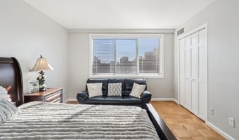 4977 BATTERY Ln #1-610, Bethesda, MD 20814