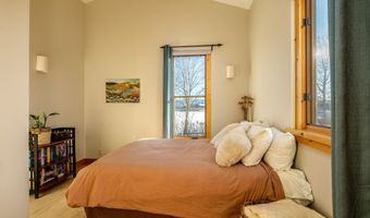 257 Turtle Way, Bozeman, MT 59715