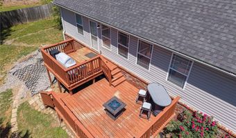 2505 Crestview Ln, Barling, AR 72923