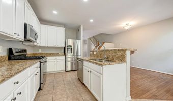 43122 FOREST EDGE Sq, Ashburn, VA 20148