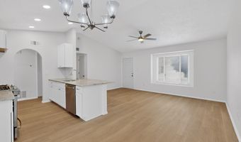 704 Sandpiper Dr SW, Albuquerque, NM 87121