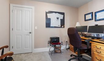 13 Taylor Cove Dr 13, Andover, MA 01810