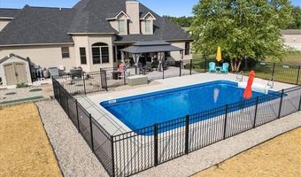13124 White Oaks, Argentine, MI 48436