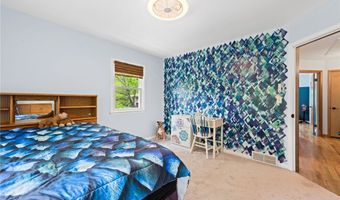 107 Hilltop Dr, Amherst, OH 44001