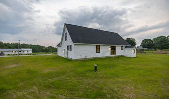 319 Harmons Corner Rd, Auburn, ME 04210