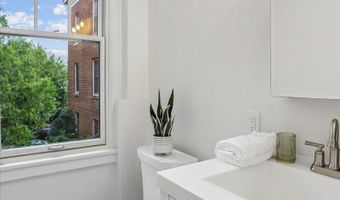 2410 20TH St NW 208, Washington, DC 20009