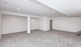 1706 SW Franklin Dr, Ankeny, IA 50023