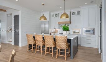 123 Hunting Lodge Rd, Bluffton, SC 29910