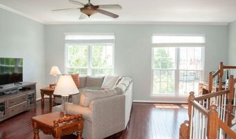 21672 KINGS CROSSING Ter, Ashburn, VA 20147