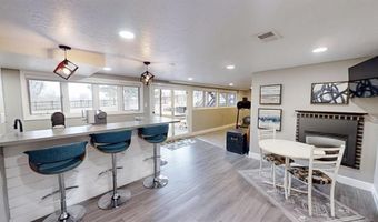 39 Valley Dr, Casper, WY 82604
