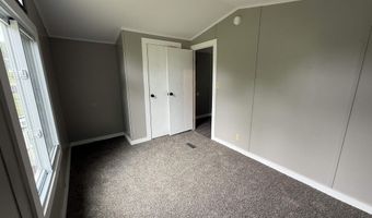 21 Valley Dr, Belmont, NH 03220