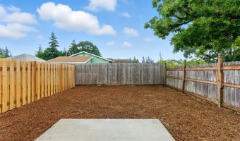 6840 SE LAMPHIER St, Milwaukie, OR 97222