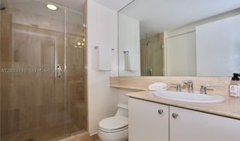 7000 Island Blvd 2605, Aventura, FL 33160
