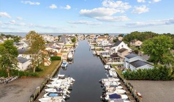 98 Marine Rd, Waretown, NJ 08758