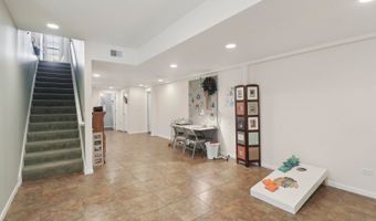 40418 N South Newport Dr, Antioch, IL 60002
