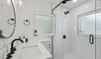 102 W KING St, Orlando, FL 32804