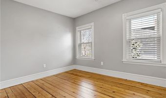 88 Burton St, Bristol, RI 02809