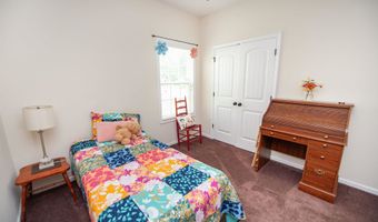 175 Castleton Cir, Boiling Springs, SC 29316