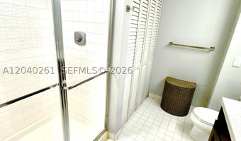 3610 Yacht Club Dr 215, Aventura, FL 33180