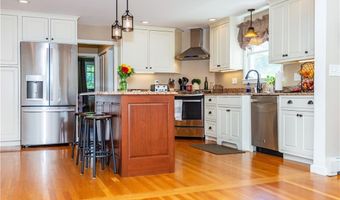 471 N. Quidnessett Rd, North Kingstown, RI 02852