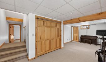 128 Twin View Dr, Carroll, NH 03598