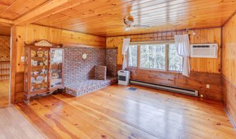 14 Lloyd St, Campton, NH 03223