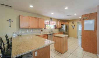 14975 S OAKMONT Dr, Arizona City, AZ 85123