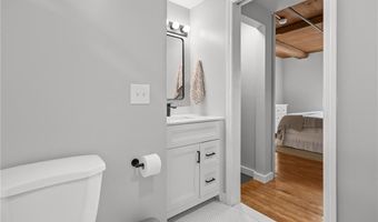 494 Woonasquatucket Ave 403, North Providence, RI 02911