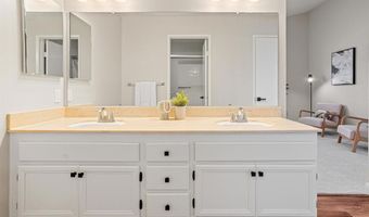 2880 Englewood Way, Carlsbad, CA 92010