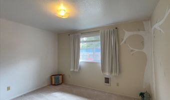 1105 1ST St, Bandon, OR 97411