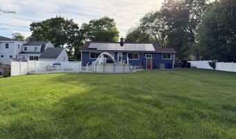 14 Hebron Rd, Bolton, CT 06043